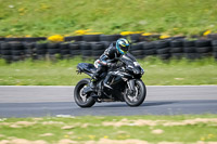 anglesey-no-limits-trackday;anglesey-photographs;anglesey-trackday-photographs;enduro-digital-images;event-digital-images;eventdigitalimages;no-limits-trackdays;peter-wileman-photography;racing-digital-images;trac-mon;trackday-digital-images;trackday-photos;ty-croes